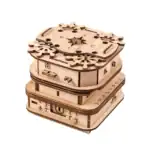 Horloge en bois éducative et décorative.