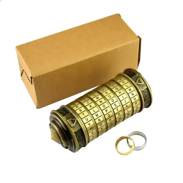 Coffre-fort de chiffrement vintage avec rouleau de chiffrement et deux anneaux de clé, idéal pour décoration scientifique ou collection d'objets de science ancienne.