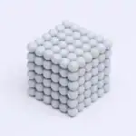 Modèle de boule de sphéricales en plastique blanc, utilisé pour des démonstrations scientifiques ou des décorations éducatives.