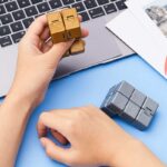 Un jeu de réflexion pour stimuler l'esprit et la concentration.