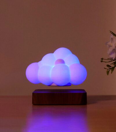 Lampe nuage LED avec lumière douce et changeante, idéale pour décoration intérieure ou chambre d'enfant.