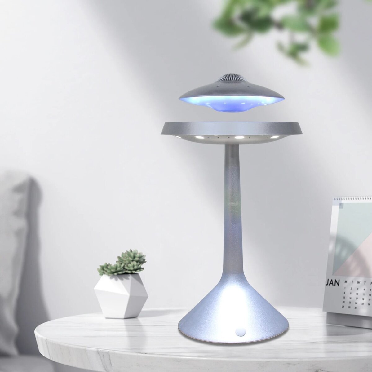 Lampe de science futuriste avec lumière bleue, design moderne et innovant, idéale pour la décoration scientifique ou pour une ambiance technologique dans votre espace.