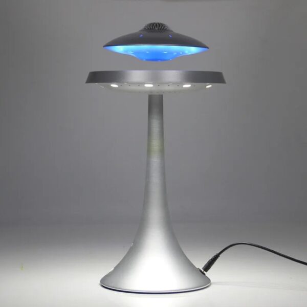 Lampe de bureau moderne inspirée par un objet scientifique avec lumière bleue apaisante et design élégant. Parfaite pour un espace de travail ou décoration innovante.