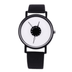 Montre à affichage unique avec cadran minimaliste et design innovant, combinant science et style pour une utilisation quotidienne ou comme objet de décoration scientifique.