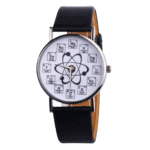 Montre avec cadran inspiré du tableau périodique des éléments et motif atomique, idéale pour les amateurs de science et de décoration geek.