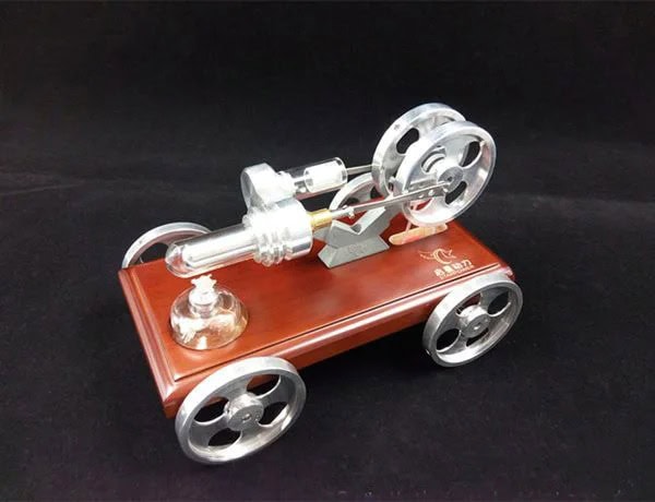 Véhicule à vapeur miniature en métal et bois, modèle éducatif scientifique, parfait pour la décoration ou l'apprentissage de la physique.