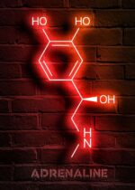 Illustration néon de la molécule de cocaïne en rouge sur un mur en briques, représentant la structure chimique avec ses groupes hydroxyle et amine.