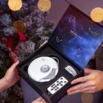 Coffret cadeau d'astronomie avec télescope portable, idéal pour observer les étoiles et constellations, parfait pour les amateurs de sciences et d'astronomie.