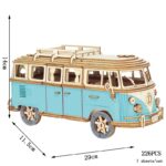 Modèle réduit de van en bois peint en bleu avec détails réalistes, parfait pour la décoration de bureau ou la collection scientifique.