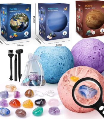 Kit de décoration scientifique avec planètes Earth, Neptune et Mars, comprenant des balles de mousse colorées, des outils et un sac pour créer des modèles planétaires éducatifs.