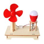 Ventilateur miniature et ampoule LED sur plateforme pédagogique pour expériences scientifiques et activités éducatives.