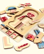 Puzzle en bois éducatif avec illustrations d'enfants et éléments anatomiques, idéal pour apprendre la science de manière ludique.