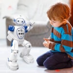 Un robot éducatif interactif pour enfants, conçu pour stimuler l'apprentissage et la curiosité scientifique chez les jeunes. Idéal pour l'éducation ludique et le développement cognitif.