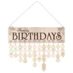 Panneau en bois avec inscription "Family Birthdays" pour décoration de fête d'anniversaire en famille.