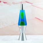 Lampe à lave colorée pour décoration scientifique et moderne.
