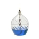Lampe à huile décorative avec liquide bleu et fil électrique visible, idéale pour une décoration scientifique ou éducative.