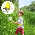 Accessoire de découverte scientifique pour enfants avec filet, loupe, boussole, et autres outils éducatifs.