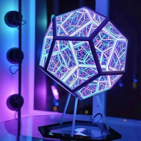 Lampe géométrique LED colorée, design moderne et scientifique, idéale pour décoration intérieure, ambiance futuriste, éclairage d'ambiance, parfait pour les amateurs de science et de design.