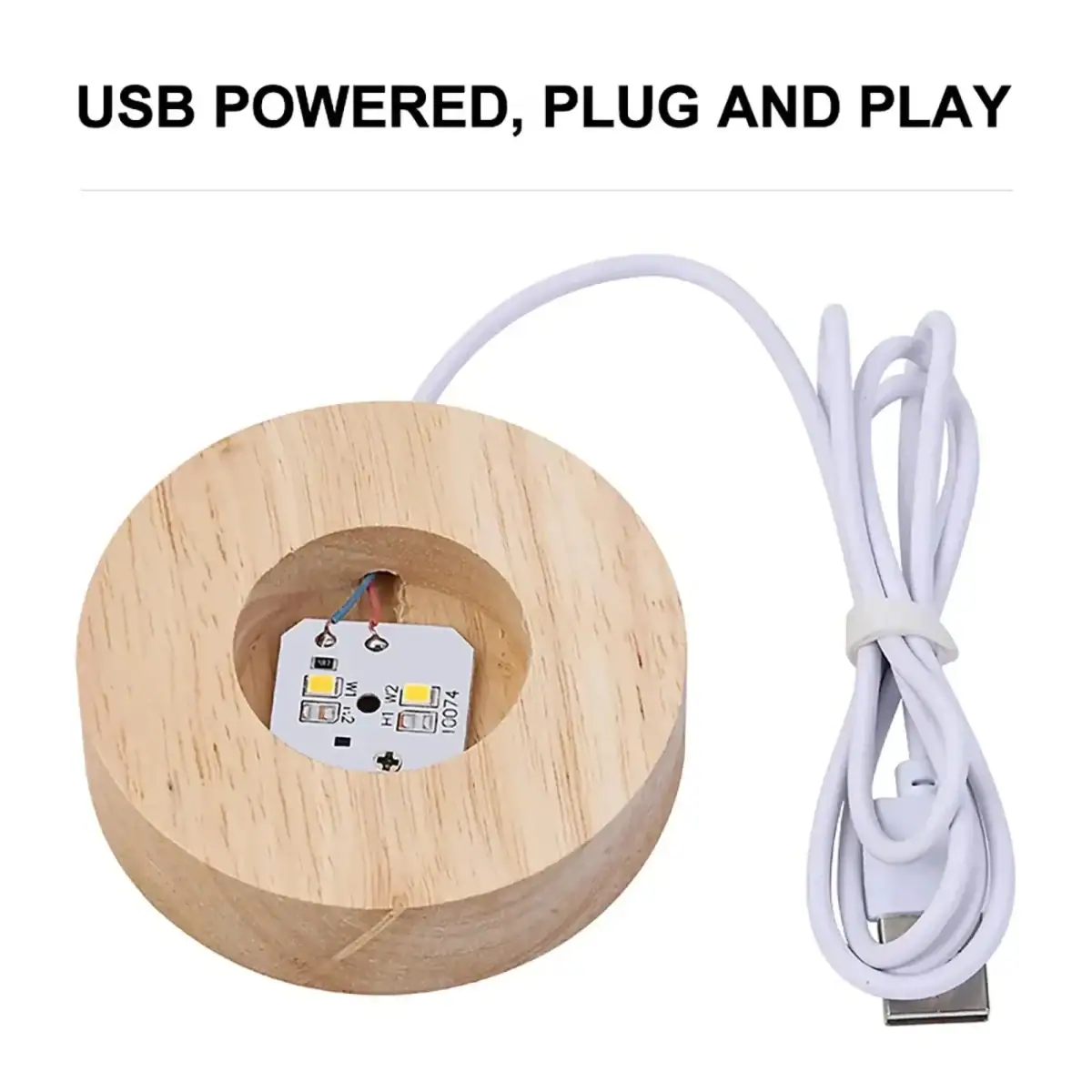 Porte-clés lumineux alimenté par USB avec circuit imprimé intégré, idéal pour la décoration ou comme gadget scientifique. Facile à utiliser, il s'allume en connectant le câble USB.