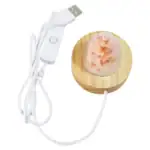 Lampe de sel rose en forme de cristal, alimentée par câble USB, idéale pour la décoration scientifique et naturelle.