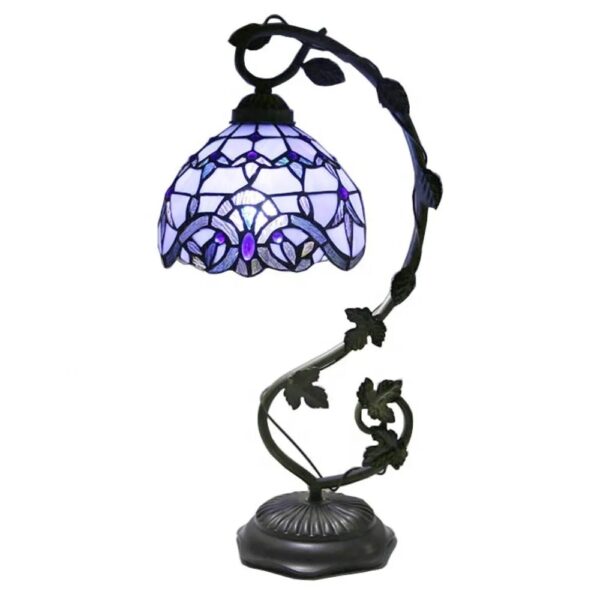 Lampe de bureau Tiffany avec abat-jour en verre coloré, design vintage et élégant, idéale pour décoration intérieure et ambiance chaleureuse.