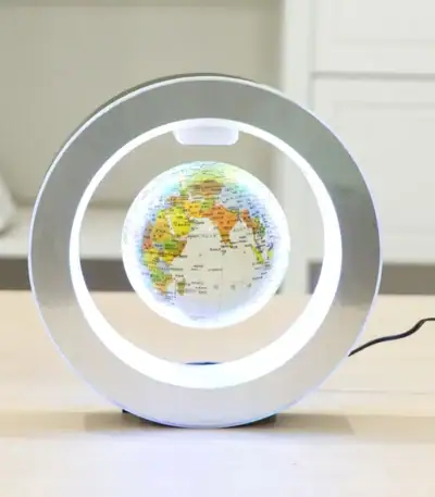 Objet scientifique lumineux, globe terrestre décoratif avec éclairage LED intégré, idéal pour la décoration de bureau ou chambre.