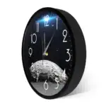 Horloge murale avec design d'espace et de lune, idéale pour décoration scientifique ou d'observatoire.