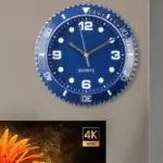 Horloge murale de style scientifique avec cadran bleu et chiffres blancs, idéale pour décoration de bureau ou salle de classe.