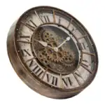 Horloge murale vintage avec mécanisme apparent, design industriel en métal et bois, idéale pour décoration scientifique ou industrielle.