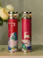Porte-encens en forme de montagnes et licorne, décorations de style fantastique avec couleurs vives, parfait pour la décoration intérieure ou la méditation.