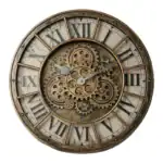 Panneau d'horloge décoratif avec engrenages apparents en style industriel vintage. Parfait pour une décoration intérieure originale et sophistiquée.