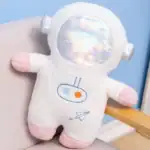 Peluche d'astronaute douce et mignonne pour enfants, idéale comme décoration ou jouet éducatif sur le thème de l'espace.