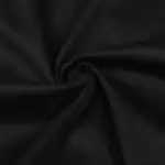 Tissu noir uni, idéal pour créations et décorations scientifiques, éducatives ou artistiques, apportant une touche élégante et sophistiquée à vos projets.