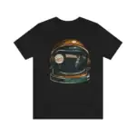 T-shirt noir avec illustration d'un casque d'astronaute, planètes et espace, design original pour les amateurs de science et d'astronomie.
