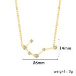 Collier élégant en or avec pendentif représentant une constellation de diamants, dimensions 26mm x 14mm, poids léger de 3g, parfait pour une touche sophistiquée.