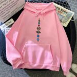 Vêtement à capuche rose avec motif de planètes du système solaire, idéal pour les amateurs d'astronomie et de science. Confortable et tendance, parfait pour un look décontracté.