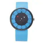 Montre scientifique moderne avec cadran coloré et design innovant, idéale pour les amateurs de gadgets technologiques et de décoration d'intérieur originale.