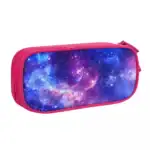 Trousse scolaire avec motif galaxie et étoiles, design coloré et cosmique, idéale pour étudiants et amateurs d'astronomie.