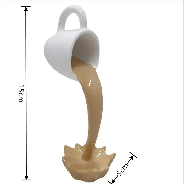 Accessoire de décoration scientifique en forme de tasse à café avec liquide simulé en mouvement.