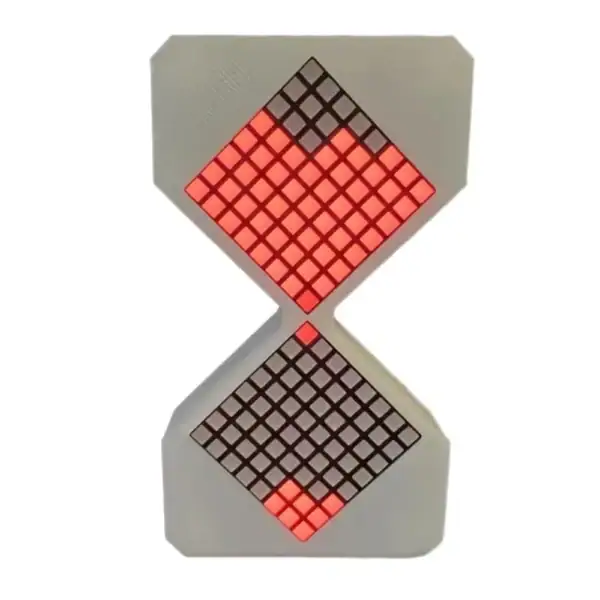 Pendentif en forme d'ampoule avec grille lumineuse rouge et noire, illustrant un design scientifique moderne et innovant.