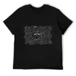 T-shirt noir avec un dessin de chat stylisé entouré de formules scientifiques blanches.