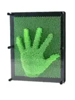 Panneau lumineux LED affichant une main verte en pixels, idéal pour la décoration scientifique ou éducative, avec cadre noir et design moderne.
