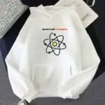 Vêtement à capuche blanc avec logo atomique et texte "Quantum Physics" pour les amateurs de science.