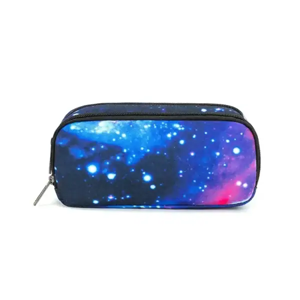Pochette d'astronomie avec motif galaxie, idéale pour accessoires ou rangement, design coloré et inspirant, parfait pour les amateurs d'espace et de science.