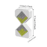 Modèle de cube de visualisation scientifique avec grille et couleurs jaunes, utilisé pour illustrer des concepts de science ou d'ingénierie.