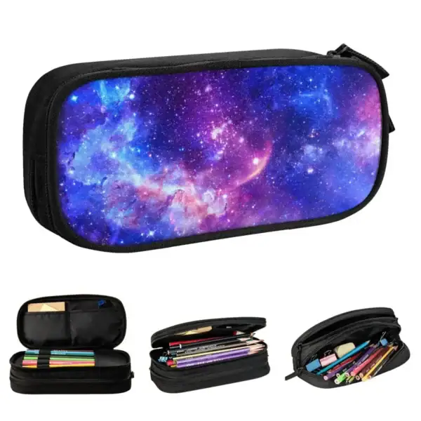 Étui à crayons avec motif galaxie et étoiles, parfait pour la décoration scientifique et la papeterie.