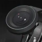Montre moderne avec cadran minimaliste, affichant des formes géométriques colorées, idéale pour les amateurs de design épuré et contemporain.