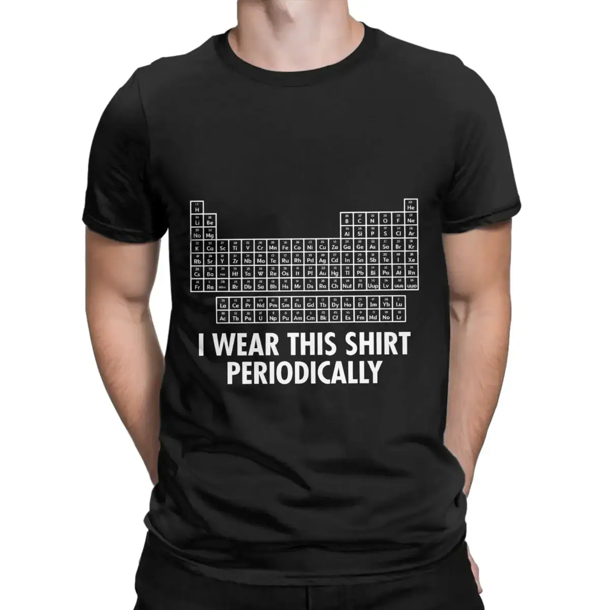T-shirt noir avec un tableau périodique des éléments et la phrase "Je porte ce t-shirt périodiquement" en blanc.