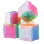Un cube de puzzle en silicone multicolore, idéal pour la relaxation, la stimulation mentale et comme objet de décoration scientifique.