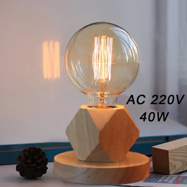 Ampoule LED vintage avec base en bois pour décoration intérieure.